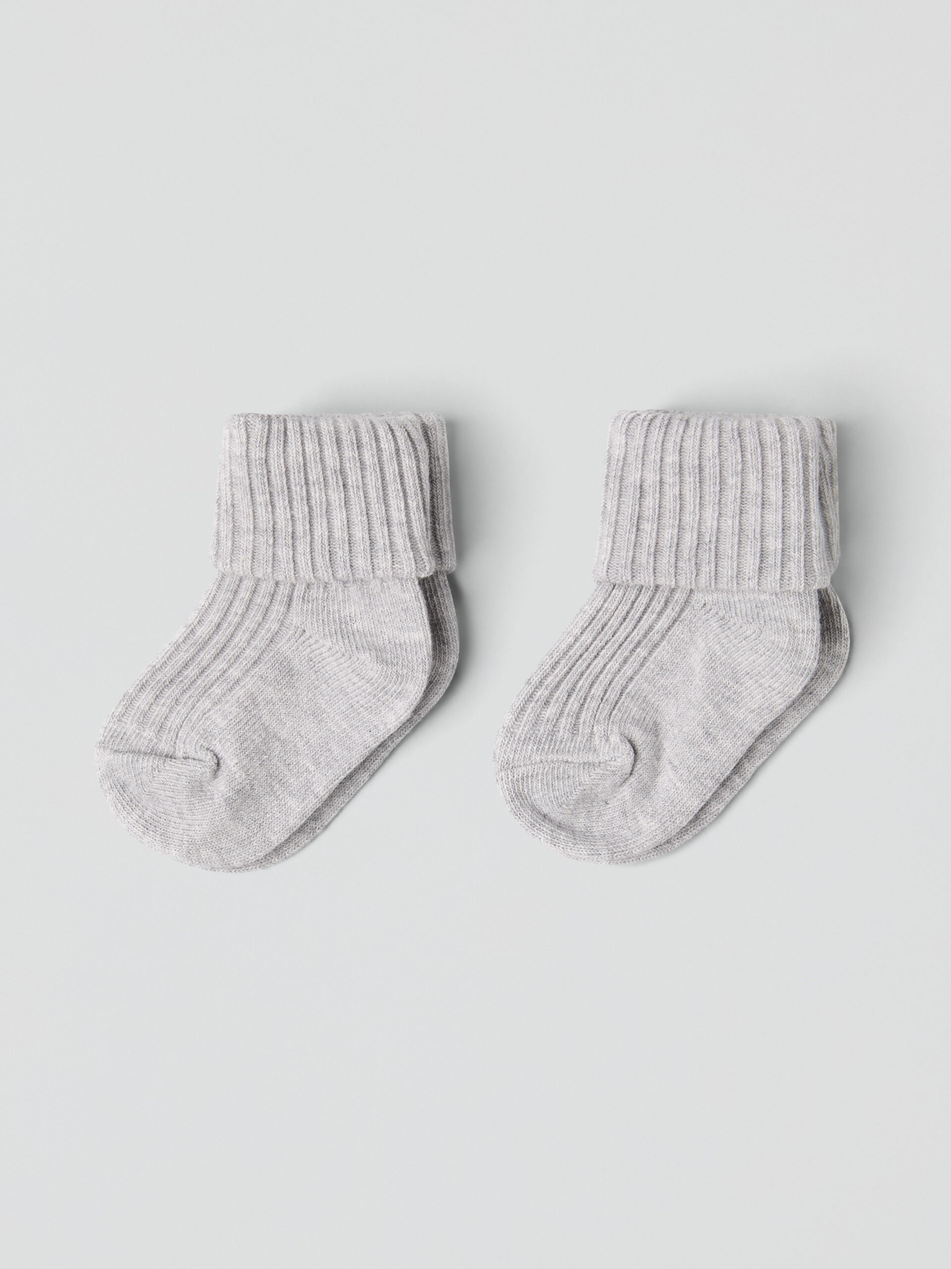 2-pack of socks